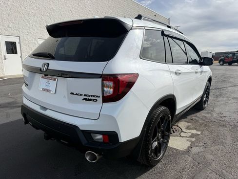 Used 2025 Honda Passport Black Edition image 10