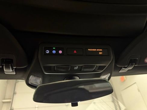 Used 2023 Chevrolet Corvette Stingray Coupe w/ Z51 Performance Package image 23