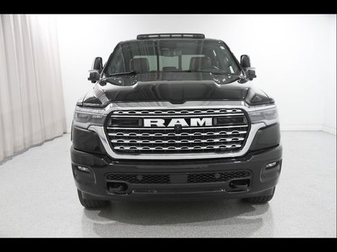 Used 2026 RAM 1500 Limited AWD/4WD image 2