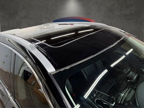 Used 2019 INFINITI QX60 Luxe w/ Essential Package image 10