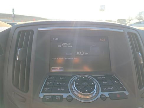 Used 2010 INFINITI G37 x w/ Premium Pkg image 17