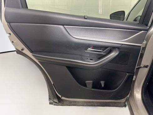 Used 2024 MAZDA CX-90 Plug-In Hybrid w/ Premium Plus AWD/4WD image 28