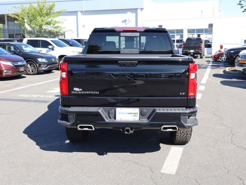 Used 2024 Chevrolet Silverado 1500 LT Trail Boss w/ Convenience Package II AWD/4WD image 9