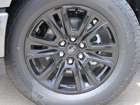 New 2025 Ford F150 Platinum w/ Equipment Group 702A High image 30