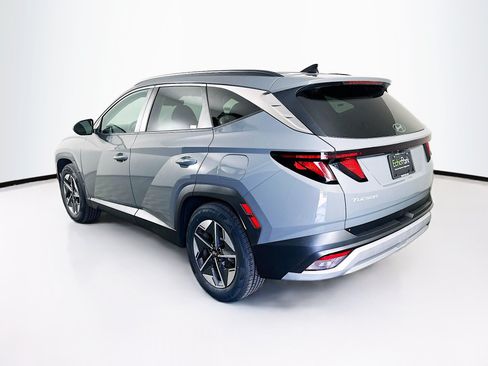 Used 2025 Hyundai Tucson SEL FWD image 5