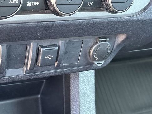 Used 2021 Toyota Tacoma SR image 22