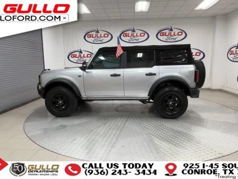 Certified 2022 Ford Bronco Wildtrak AWD/4WD image 5