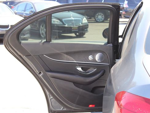 Used 2019 Mercedes-Benz E 300 w/ Premium 1 Package image 11