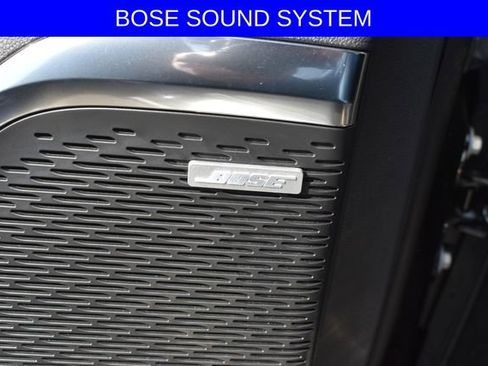 Used 2024 Chevrolet Traverse Z71 w/ Enhanced Driving Package image 5