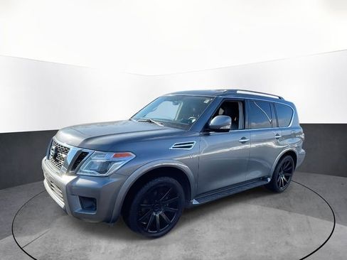 Used 2020 Nissan Armada SV image 3