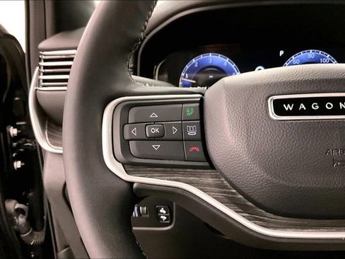 Used 2022 Jeep Wagoneer Series II image 26