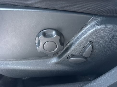 Certified 2022 Ford EcoSport SE w/ SE Appearance Package image 24