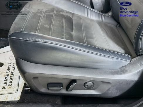 Used 2023 Mitsubishi Outlander SE image 19