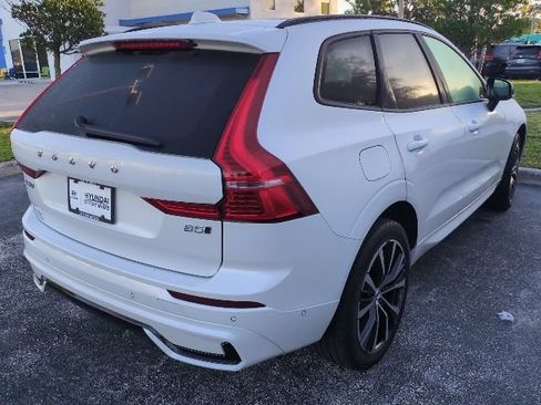 Used 2024 Volvo XC60 B5 Plus AWD/4WD image 30