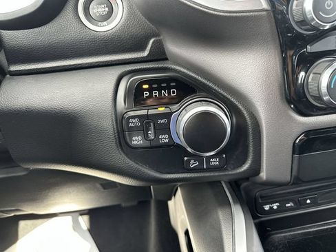Used 2019 RAM 1500 Big Horn AWD/4WD image 23