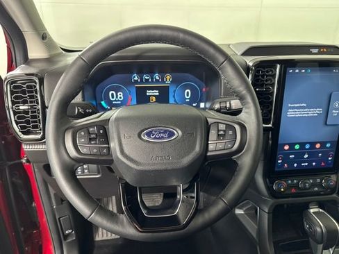 Used 2025 Ford Ranger Lariat w/ FX4 Off-Road Package image 14