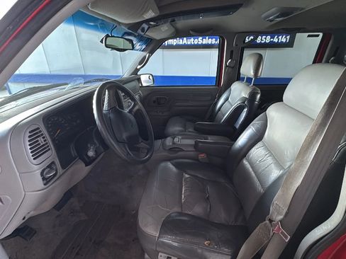 Used 2000 Chevrolet Tahoe Z71 w/ Comfort & Security Pkg AWD/4WD image 8