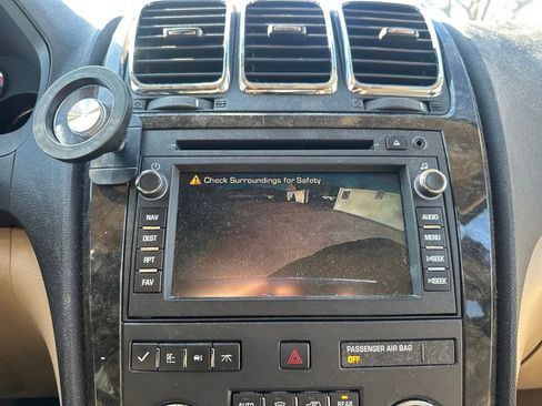 Used 2012 GMC Acadia Denali image 14