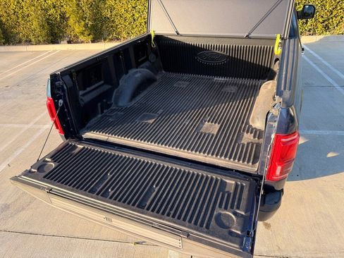 Used 2015 Ford F150 Platinum w/ Technology Package image 11