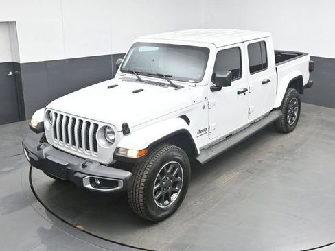 Used 2020 Jeep Gladiator Overland AWD/4WD image 15