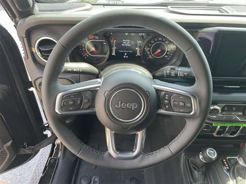 New 2025 Jeep Wrangler Sahara image 33