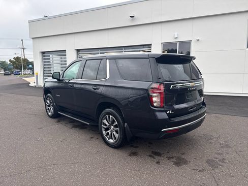 Used 2022 Chevrolet Tahoe LT w/ LT Signature Plus Package AWD/4WD image 3