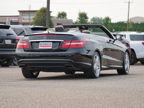 Used 2013 Mercedes-Benz E 550 Cabriolet image 4