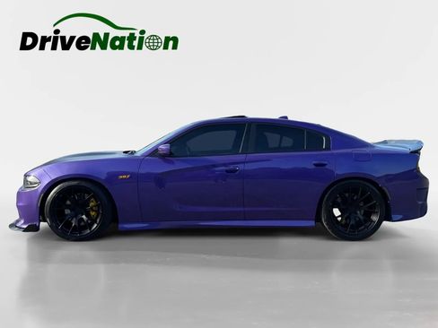 Used 2018 Dodge Charger R/T Scat Pack RWD image 8