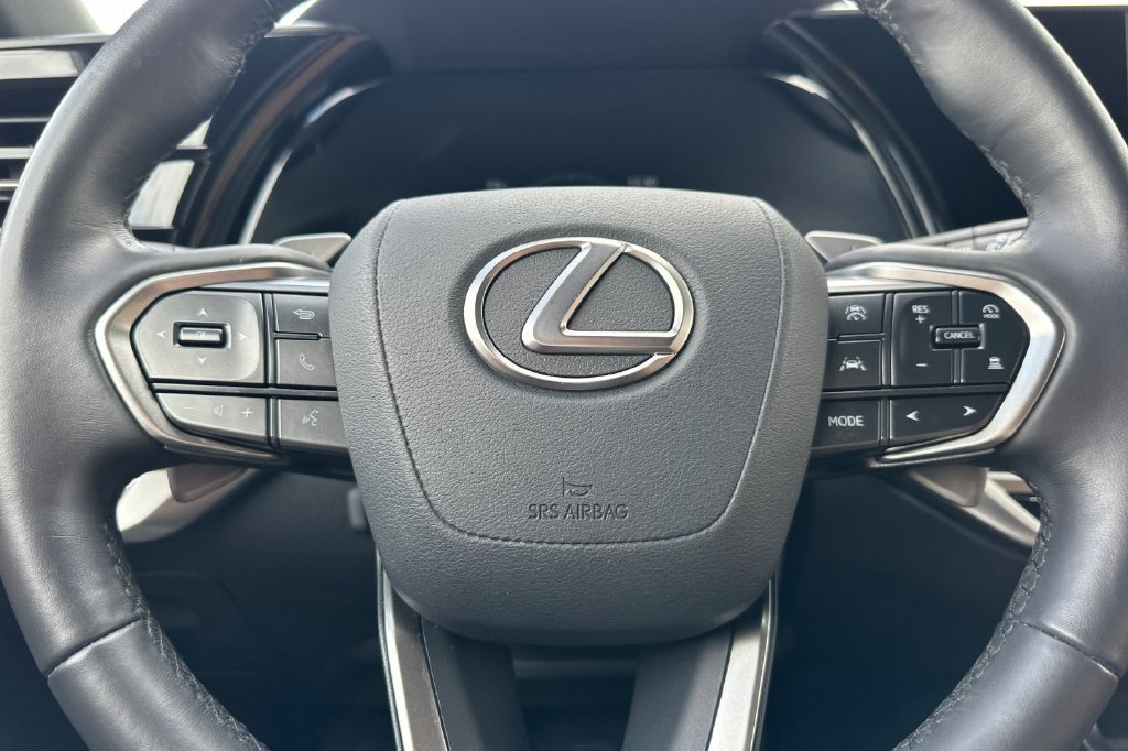 Used 2025 Lexus RX 350h AWD/4WD image 23