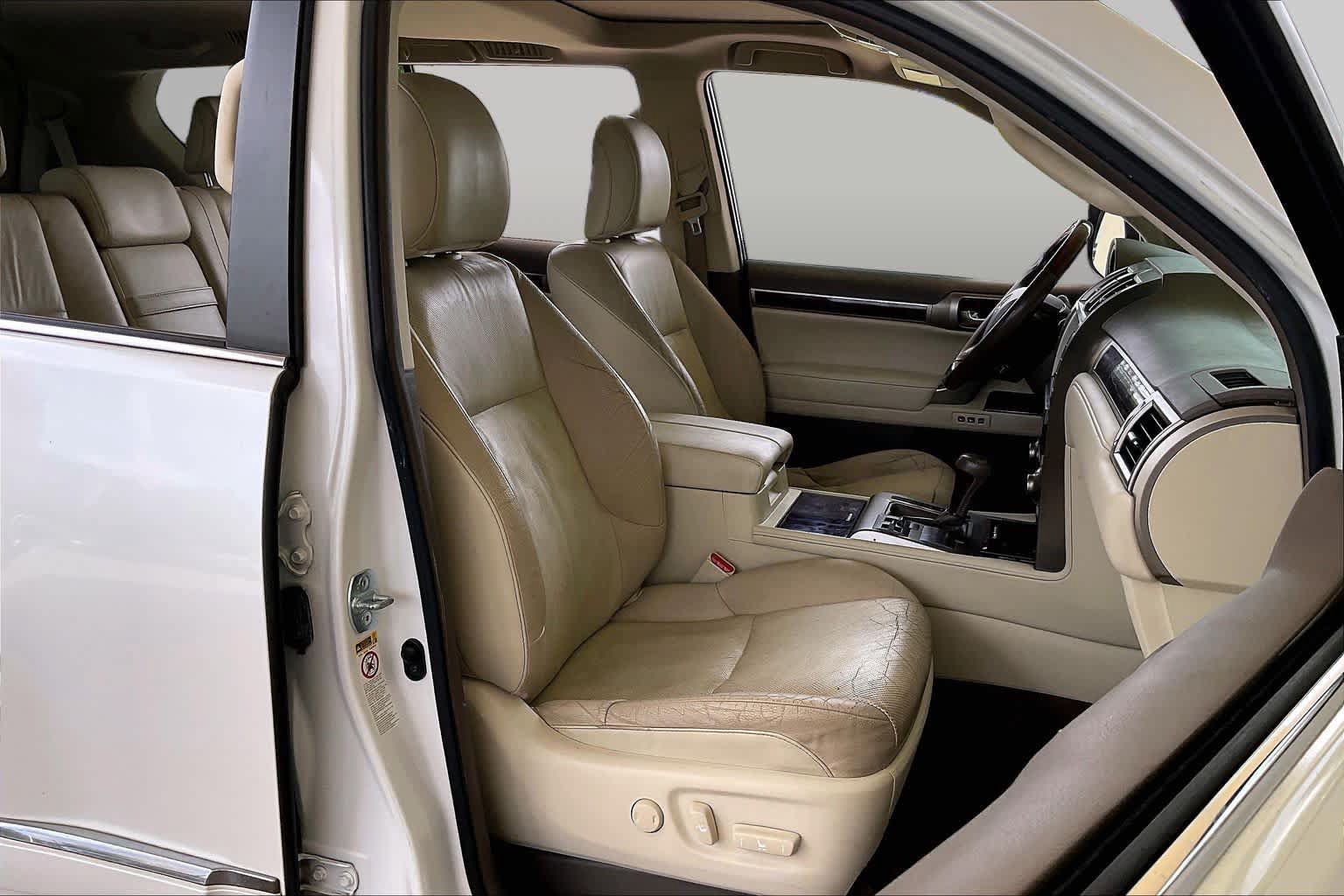Used 2015 Lexus GX 460 w/ Premium Package AWD/4WD image 8
