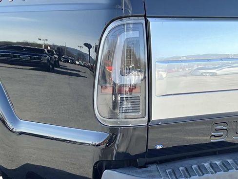 Used 2016 Ford F250 Platinum w/ FX4 Off-Road Package image 5