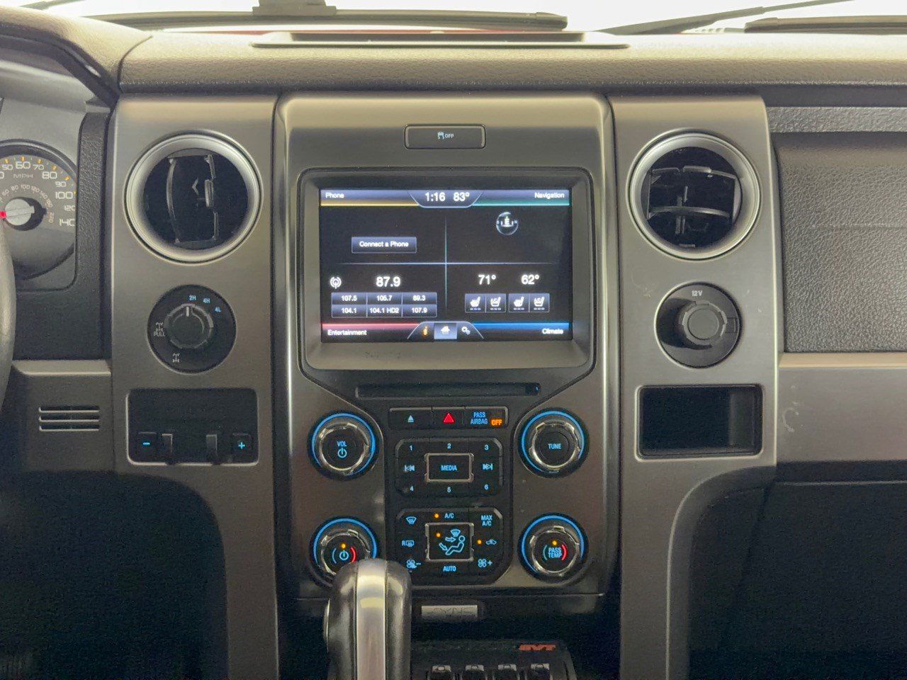 Used 2014 Ford F150 Raptor w/ Equipment Group 801A Luxury AWD/4WD image 22