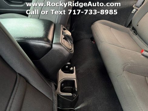 Used 2022 Jeep Wrangler Sport AWD/4WD image 14
