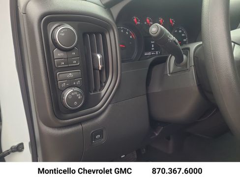 New 2026 Chevrolet Silverado 1500 Custom Trail Boss AWD/4WD image 12