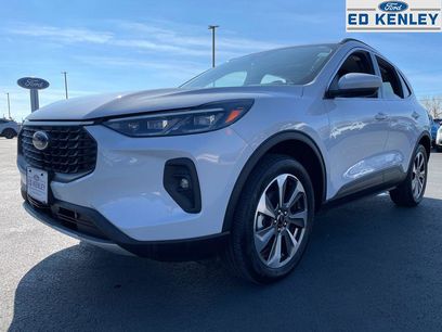 Used 2025 Ford Escape Platinum