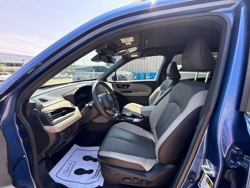 Used 2026 Subaru Forester Limited AWD/4WD image 12