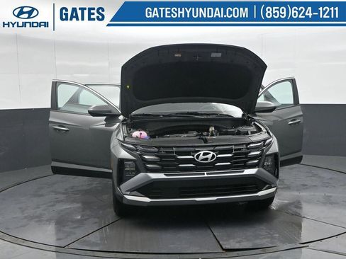 New 2026 Hyundai Tucson SE image 56