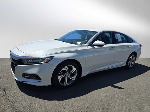 Used 2019 Honda Accord EX image 7