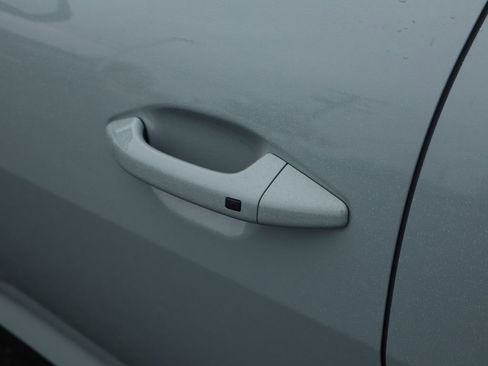 New 2025 Kia K4 LXS image 17