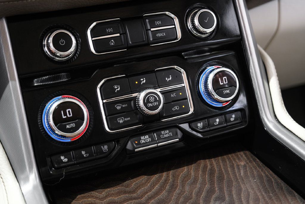 Used 2021 GMC Yukon XL Denali w/ Denali Premium Package RWD image 26