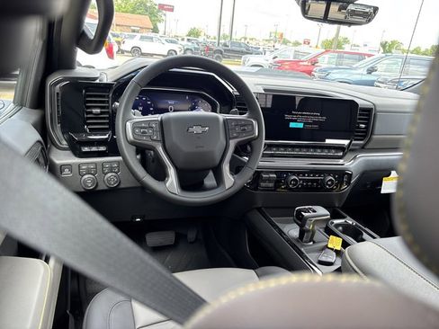 New 2026 Chevrolet Silverado 1500 ZR2 w/ Dark Appearance Package AWD/4WD image 18