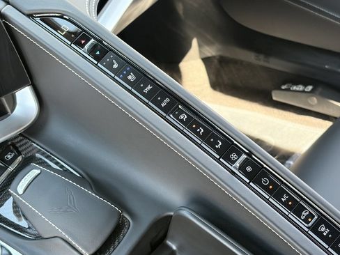 Used 2025 Chevrolet Corvette E-Ray w/ ZER Performance Package AWD/4WD image 27
