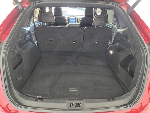 Used 2021 Ford Edge ST-Line image 12
