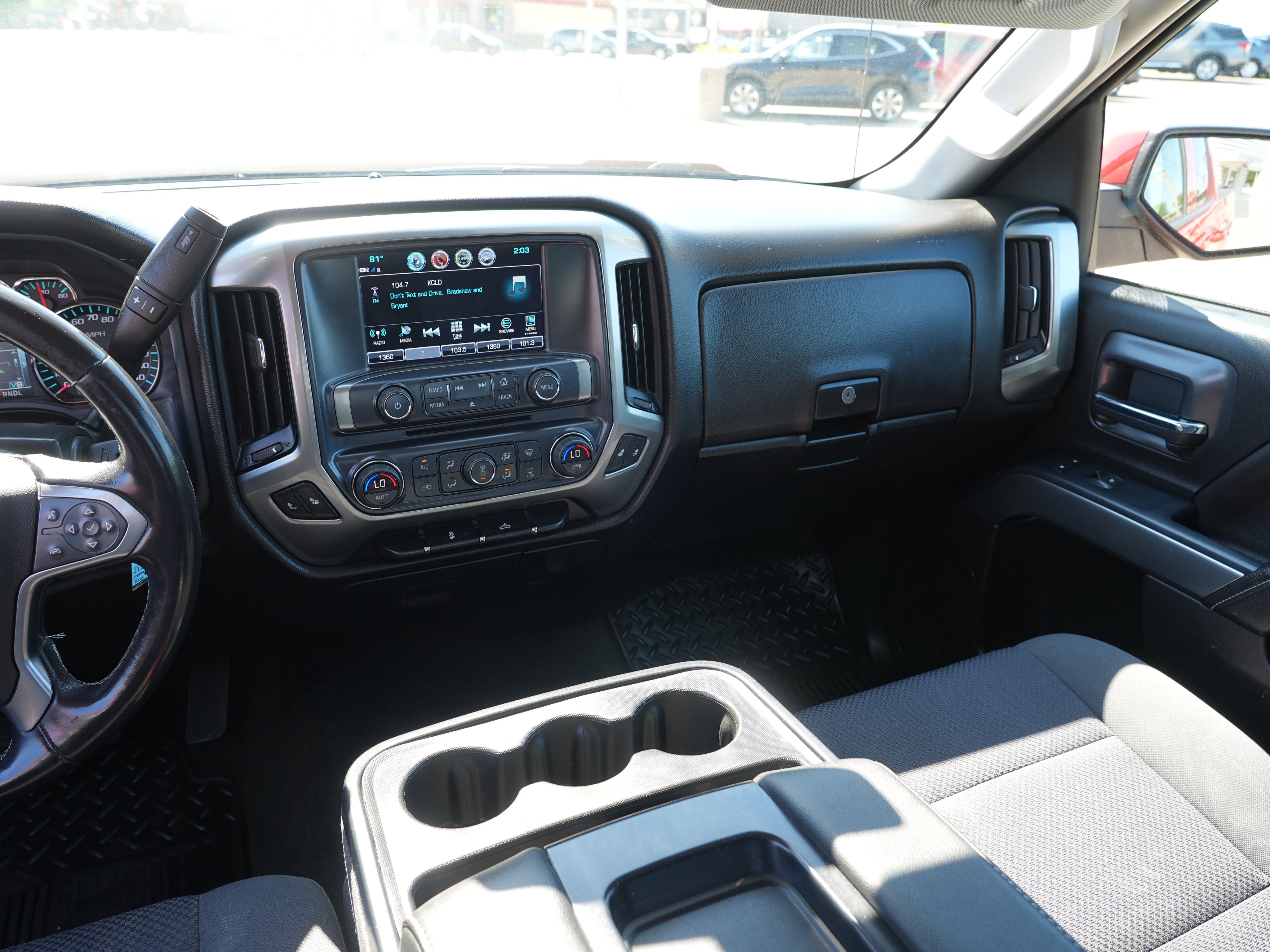 Used 2018 Chevrolet Silverado 1500 LT w/ All Star Edition AWD/4WD image 22