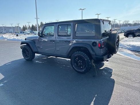 Used 2021 Jeep Wrangler Unlimited Sport image 10