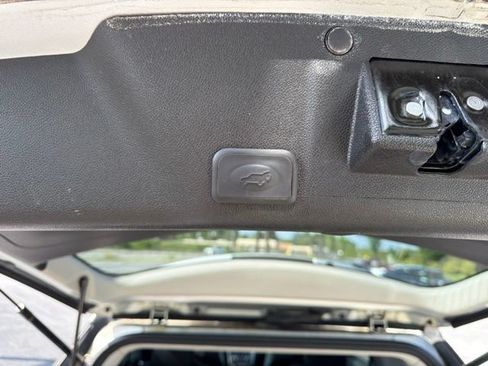 Used 2015 GMC Acadia Denali AWD/4WD image 23