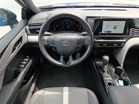 Certified 2025 Toyota Camry SE w/ Convenience Package FWD image 13