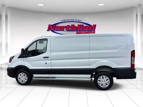 Used 2025 Ford Transit 250 Low Roof w/ Exterior Upgrade Package RWD image 6