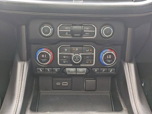 Used 2022 GMC Yukon AT4 w/ Max Trailering Package AWD/4WD image 28