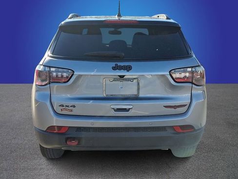Used 2024 Jeep Compass Trailhawk w/ Trailhawk Convenience Group AWD/4WD image 5